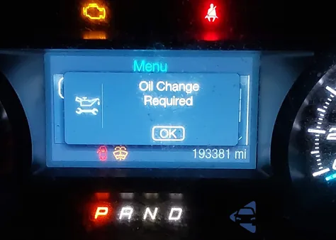 2015 Ford Utility Police Interceptor z USA, uszkodzony, nr VIN 1FM5K8AR2FGA41866